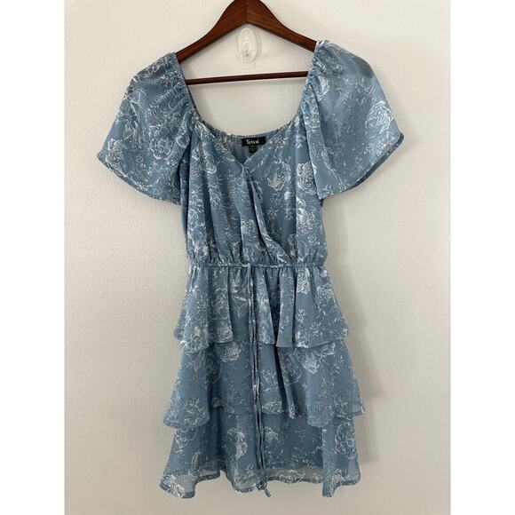 Trixxi Flutter Tiered mini Dress sz XS - Picture 3 of 6